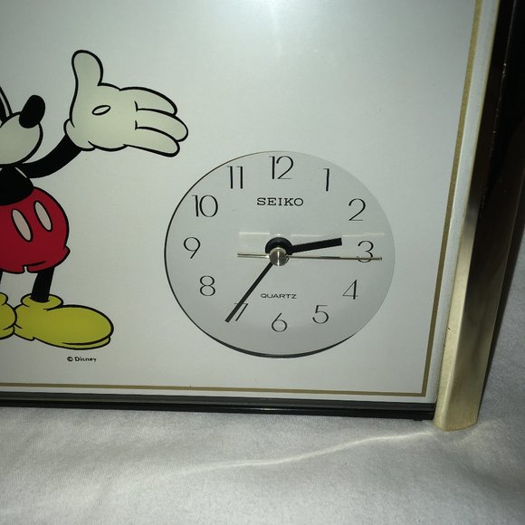Seiko Mickey Mouse Desk/Shelf/Mantle Clock - Picture 2 of 5